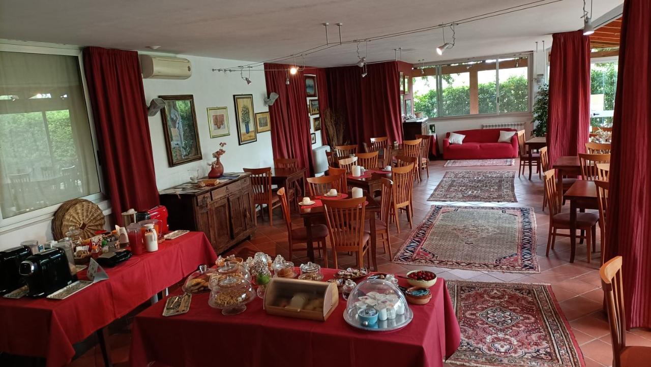 ביצ'לייה Agriturismo Le Vedute מראה חיצוני תמונה